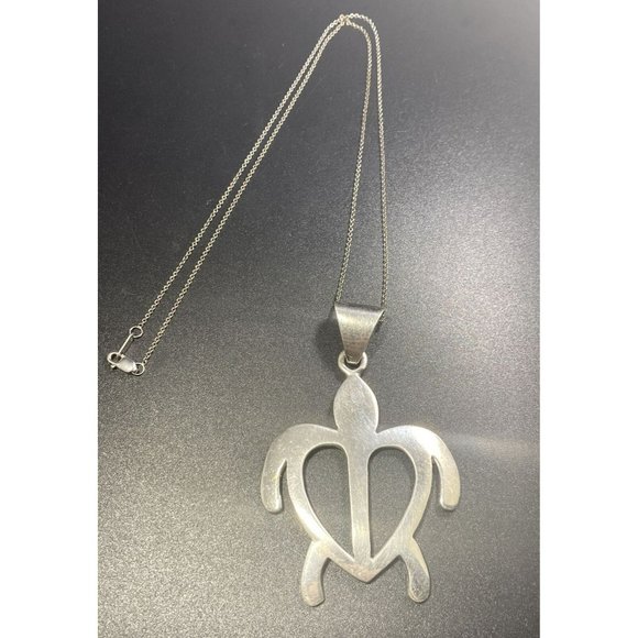 Sterling Silver Turtle Pendant Open Work Heart Love Chain Link Necklace - Picture 4 of 5